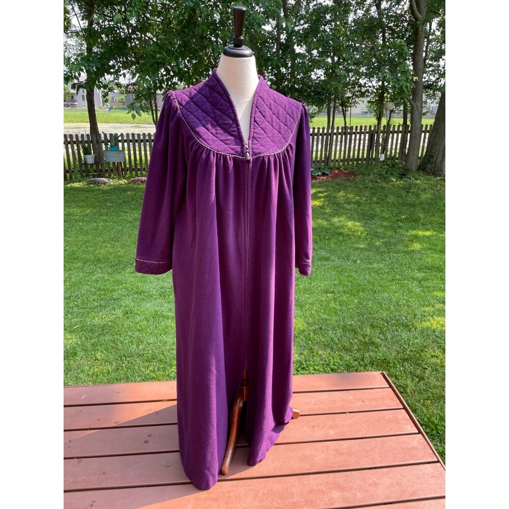 Vintage Vanity Fair Purple Quilted Collar Zip-Front Robe Loungewear Size L 100%